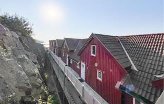 3 Bedroom Amazing Apartment In Korshamn - Korshamn - 4