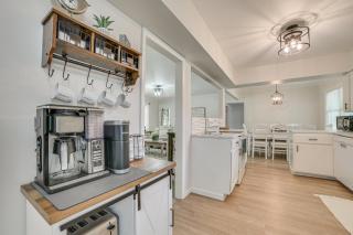 Gaylord Family Home Walk to Shops and Restaurants! - 3