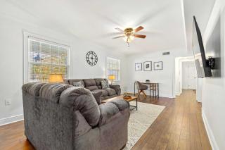 Pet-Friendly Mobile Condo about 4 Mi to Downtown! - Mobile - 5