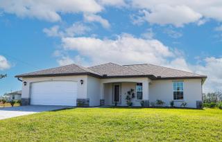 New Build Pool Home With Modern Design and Open Floor Plan in Cape Coral - North Fort Myers - 5