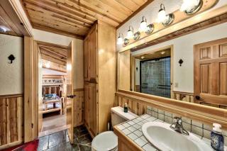 Cozy and central Tahoe cabin with private hot-tub outdoor fireplaces close to slopes - 1