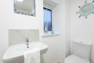 Tudhoe View - 3 bed 2 bath house - Spennymoor - 4