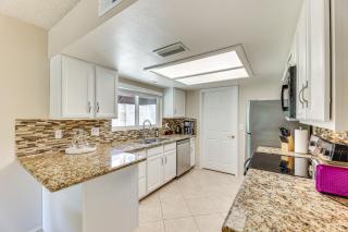 Sun Lakes Home with 3 Pools in Retirement Community - Sun Lakes - 3