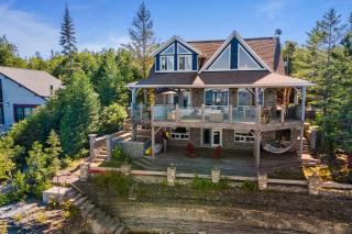 Luxury Waterfront Oasis W Hot Tub - Lion's Head - 8
