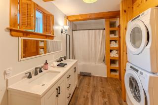 Creekside Hideaway -Oak Bay, NB - 5