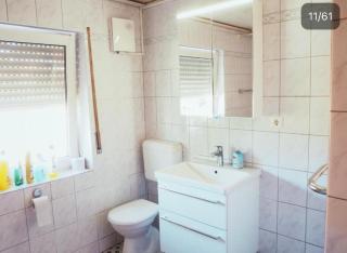 Villa Natur Monteur & Ferienwohnung mit WLAN & PARKPLATZ - Mühlhausen - 5