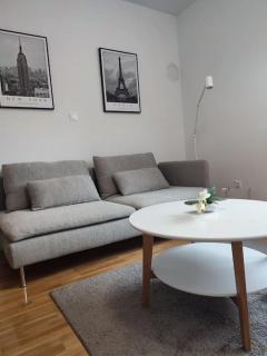Apartment DIVA, private parking - Osijek - 2