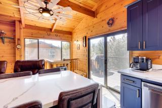 1 Mi to Skiing Mtn-View Cabin in Big Bear Lake - 3