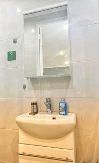 Calme et proche metro - 2