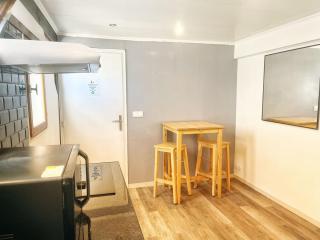 Calme et proche metro - 1