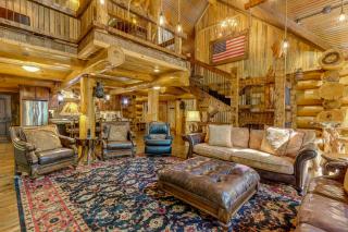 Private Hot Tub and Home Theater Ranger Log Cabin! - Ranger - 6