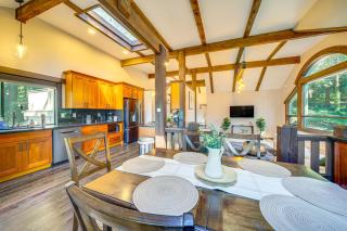 Peaceful Home with Partial Lake Sammamish View! - Sammamish - 4