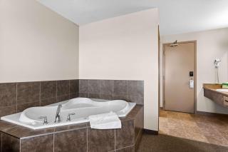 SureStay Hotel by Best Western Bassano - Bassano - 2