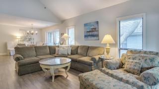 Complex Pool, Family Getaway, Golf - Hilton Head Island - 3