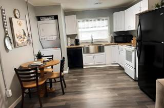 Cozy 1-Bedroom Apartment in Knoxville's Heart - Knoxville - 6