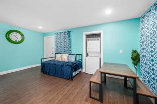 Charming 1BR Apt Few Steps to MedCenter, UH & NRG - 7
