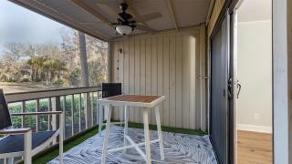 Screened Porch, Chefs Kitchen, Golf Views - Hilton Head Island - 6