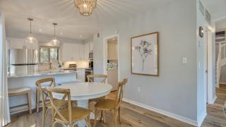 Beach Getaway, Lagoon, Private Deck - 1