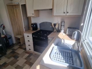 A beautiful 4 birth - 714 Unity Beach Holiday Resort Unity 2 pets stay free - 2