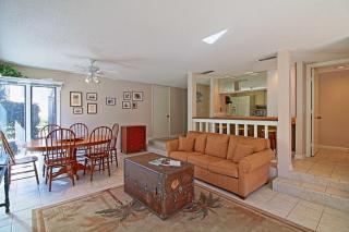 Pet Friendly, Coastal, Chef's Kitchen - Hilton Head Island - 5