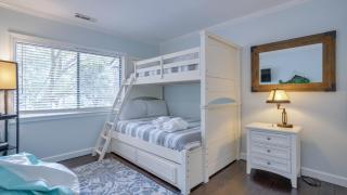 Pet Friendly, Coastal, Beach Getaway - Hilton Head Island - 7