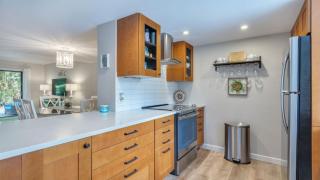 Pet Friendly, Private Patio, Beach - Hilton Head Island - 1