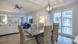 Coastal, Luxury, Walk to Beach - Hilton Head Island - 1