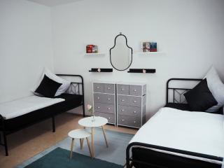 NEUMARKT City Apartment - WLAN & PARKPLATZ - Neumarkt in der Oberpfalz - 0