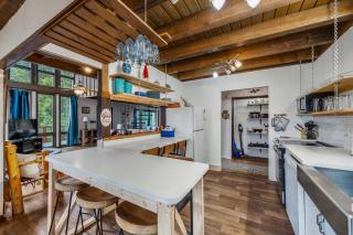 Luxury in the Mountains Ruby's Roost Home & Loft - Mentone - 9