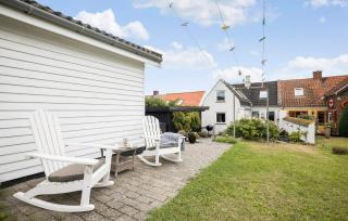 Beautiful Home In Allinge With Kitchen - Allinge - 2