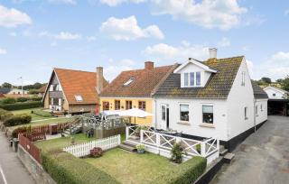 Beautiful Home In Allinge With Kitchen - Allinge - 0