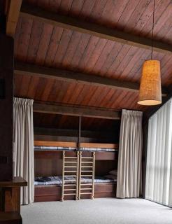 Diskin House Mt Pleasant Rd, Eltham for 16 guests - 2