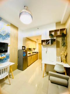 MOA SHORE - Exxy SUITES - Manila - 1