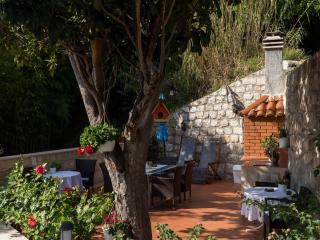 Rooms Tupina by Paulina - Comfort Double Room with Balcony and Sea View Room 1 - Mlini - 0