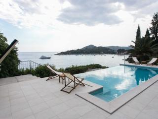 Villa Mirjana - Comfort Studio Apartment with Terrace and Sea View Cikas - Mlini - 2