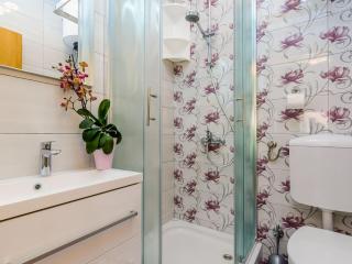 Apartments and Room Frane - Double Room - 6