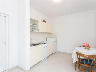 Guest House Oreb - One Bedroom Apartment with Terrace and Sea View - Koločep - 8