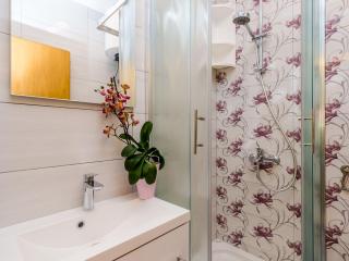 Apartments and Room Frane - Double Room - 4