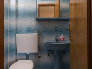 Apartments Kisic-Three Bedroom Apartment with Sea View - Mlini - 2