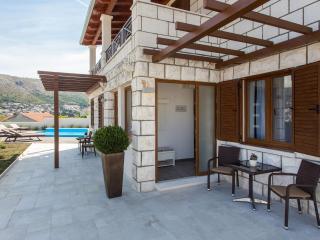 Apartments Villa Peragro - Superior Studio Apartment PLAVI - Dubrovnik - 0