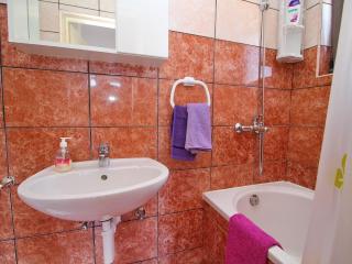 Apartments Filipovi - One-Bedroom Apartment with Balcony and Sea View A1 - Sobra - 1