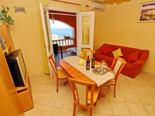 Apartments Sea Line - Two Bedroom Apartment with Terrace and Sea View - Prigradica - 9