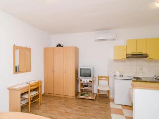 Apartments Skurla - Studio Apartment with Terrace A1 uti - 9