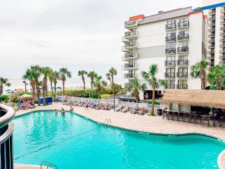 Oceanfront Resort Suite w Lazy River - Myrtle Beach - 8