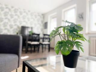 Modern & Chic Apartments with Terrace or Balcony - Neuss - 8