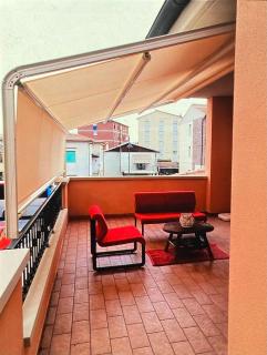 CASA VACANZE trilocale con grande terrazza veranda - Venturina Terme - 8