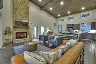 River Bend New listing Modern mountain luxury with amenities galore - Blue Ridge - 4