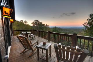 The View Sweeping mountain views gas fireplace game room hot tub - Blue Ridge - 5
