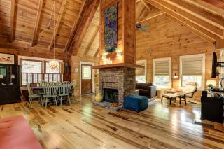 Respite at Big Canoe - Wood-burning fireplace bright interiors Wifi - Jasper - 2