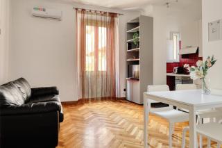JOIVY Cosy 1BR flat near Montanelli Gardens - Milan - 0